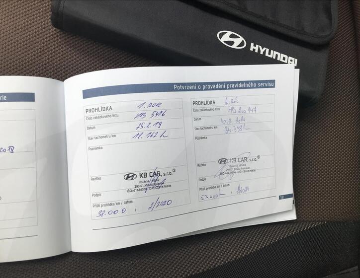 Hyundai i20 16