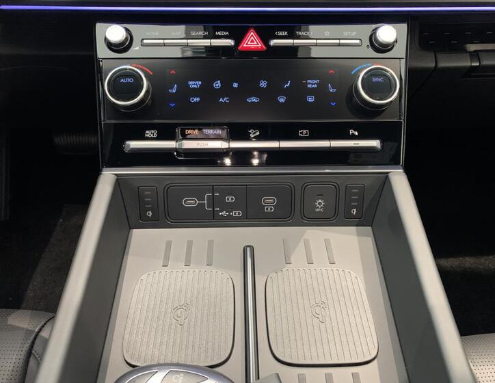 Hyundai Santa Fe 26