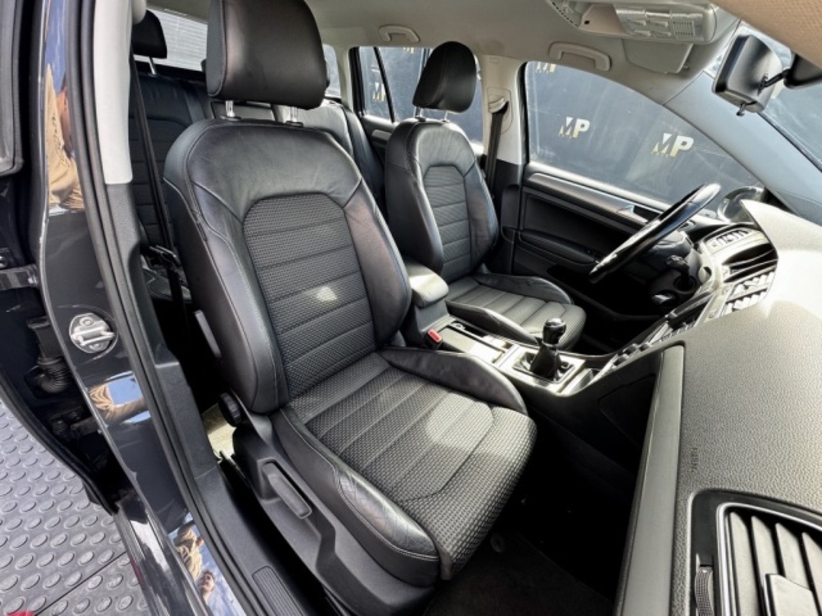Volkswagen Golf 17