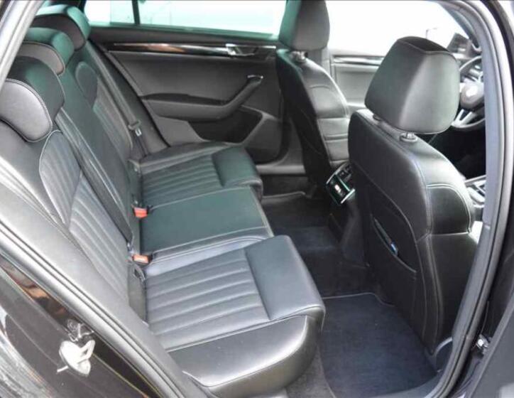 Škoda Superb 18