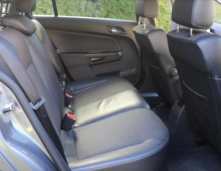 Opel Astra 27