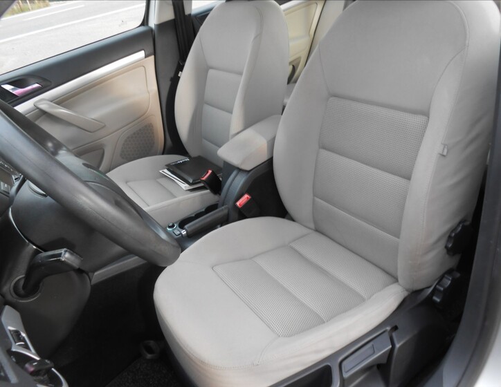 Škoda Octavia 8