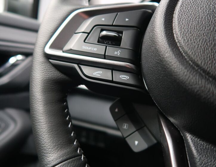 Subaru Outback 8