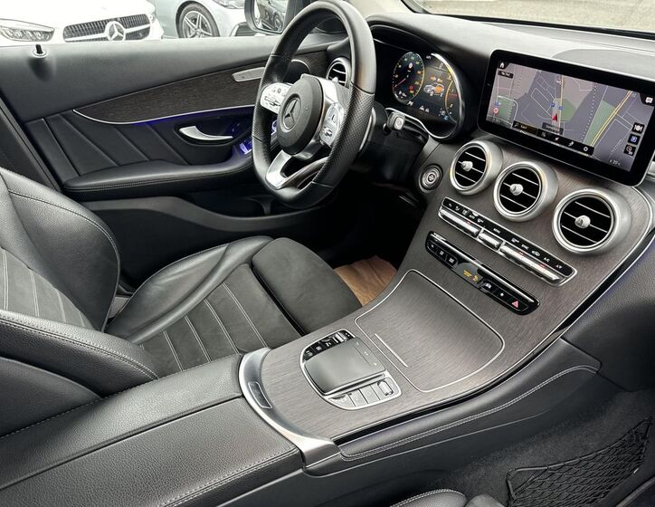 Mercedes-Benz GLC 12