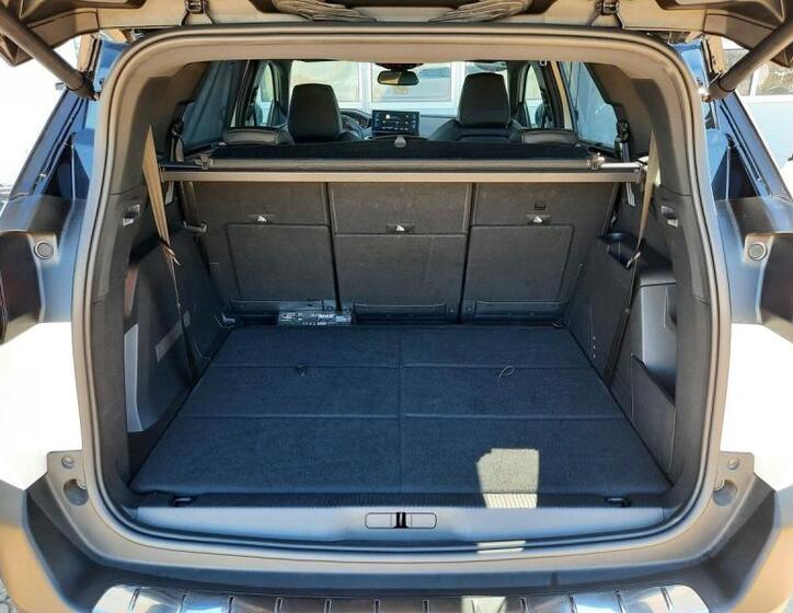 Peugeot 5008 6