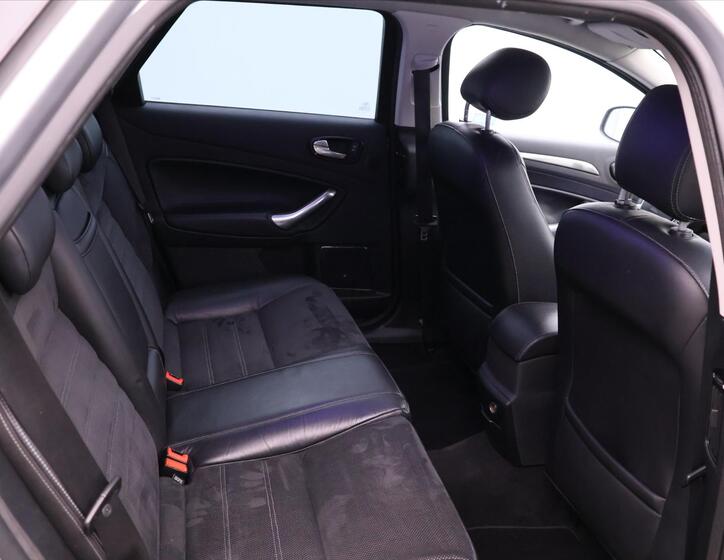 Ford Mondeo 12