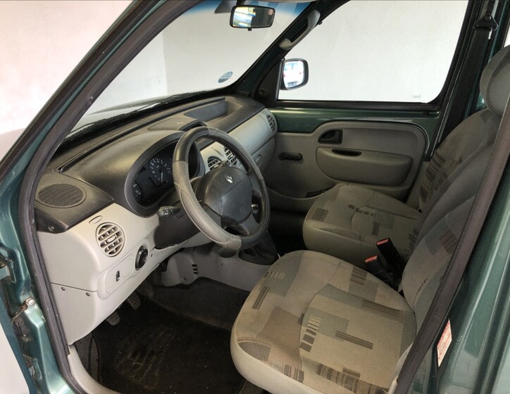 Renault Kangoo 9