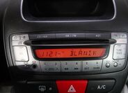Peugeot 107 18