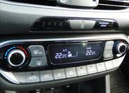 Hyundai i30 43