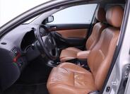 Toyota Avensis 11