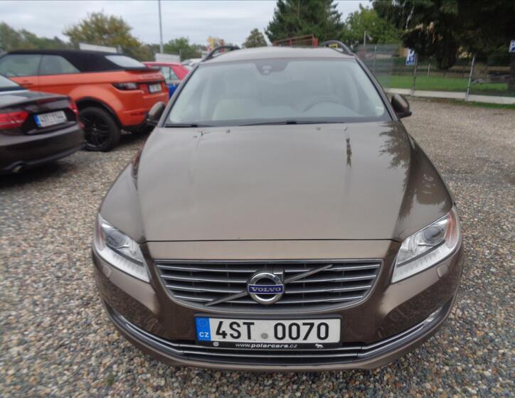 Volvo V70 2