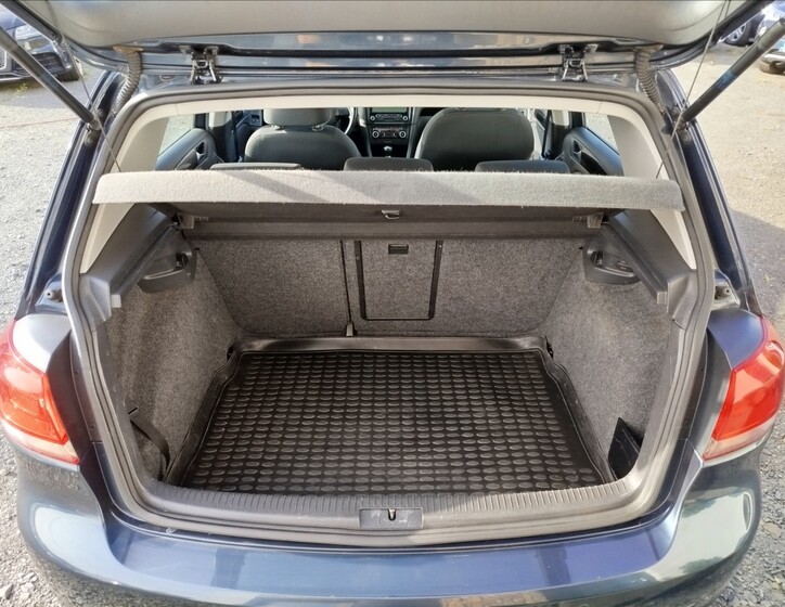 Volkswagen Golf 33