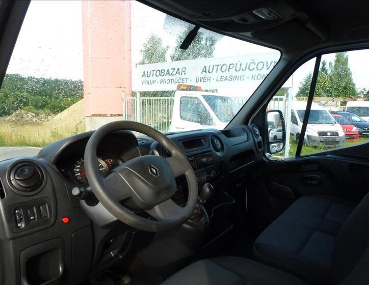 Renault Master 27