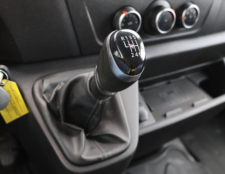 Renault Master 21