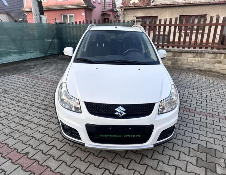 Suzuki SX4 10
