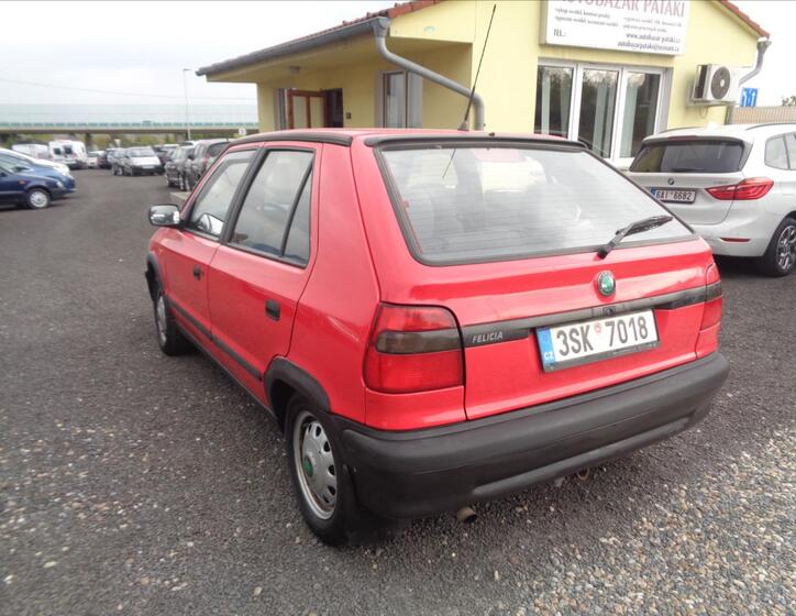 Škoda Felicia 8