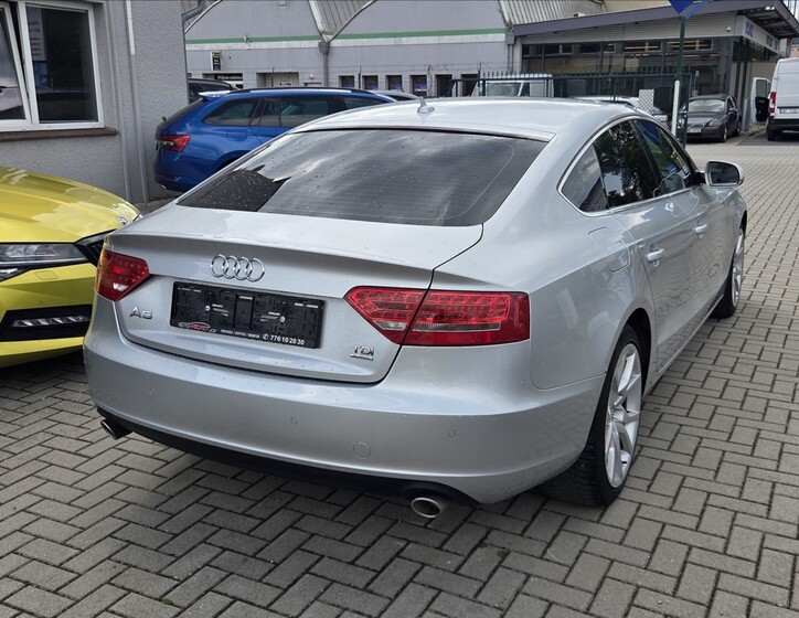 Audi A5 3