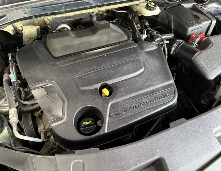 Ford Mondeo 31