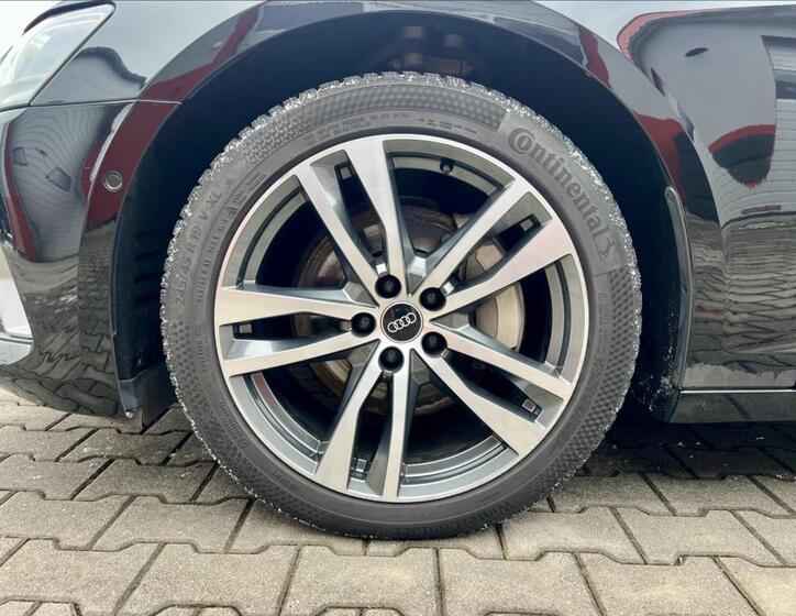 Audi A6 54