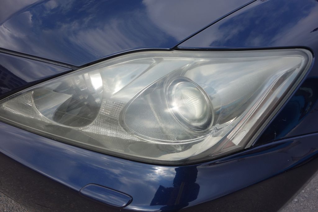 Lexus IS 220