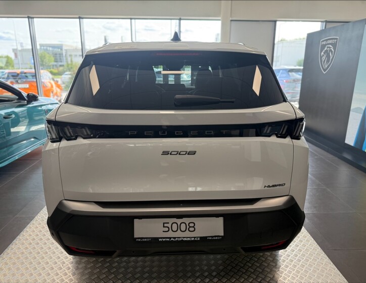 Peugeot 5008 3