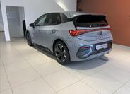 Cupra Born 4