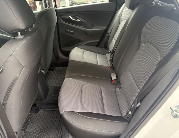 Hyundai i30 9