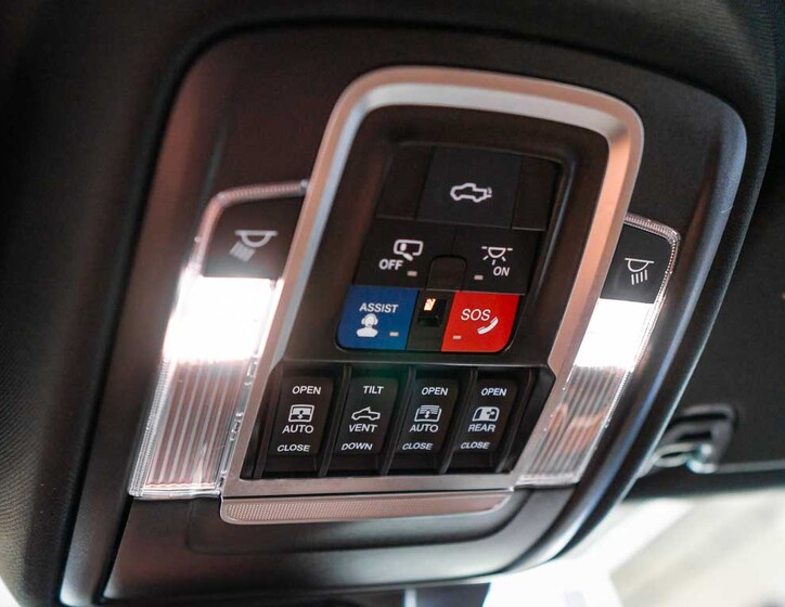 Dodge RAM 35