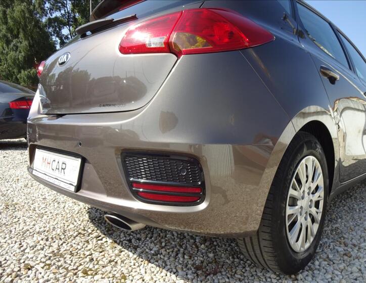 KIA Ceed 15