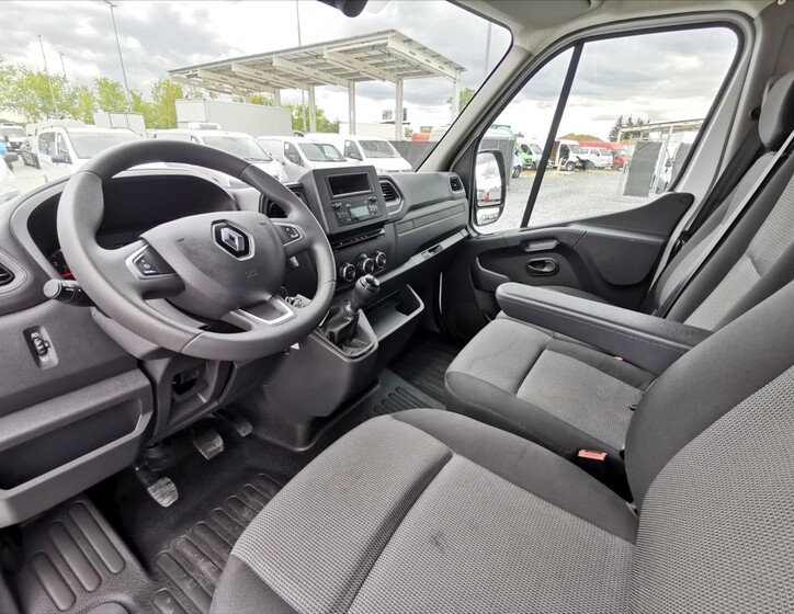 Renault Master 6