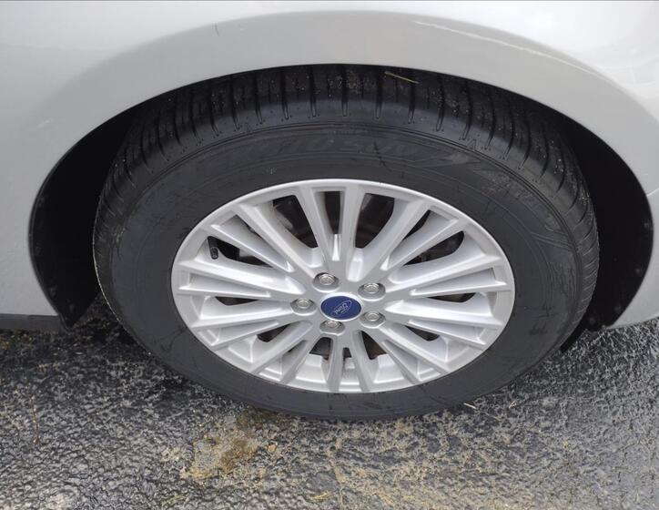 Ford Galaxy 22