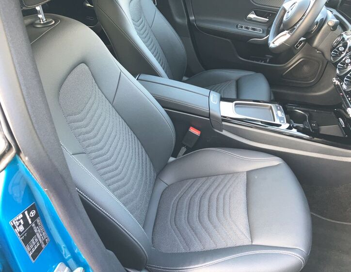 Mercedes-Benz CLA 6