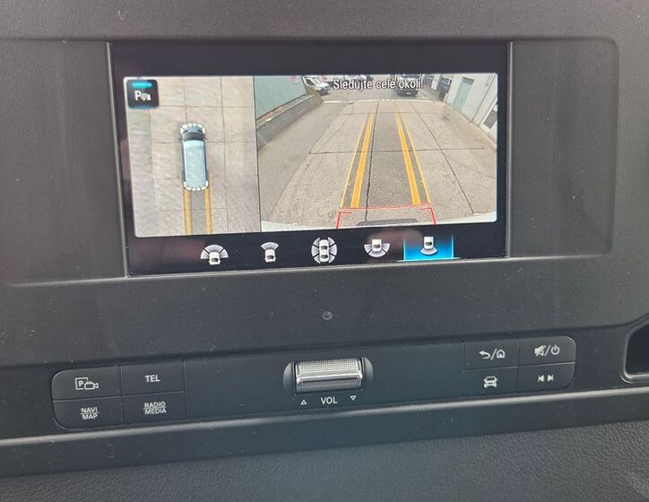Mercedes-Benz Sprinter 16