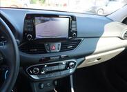 Hyundai i30 21