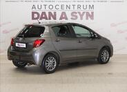 Toyota Yaris 4