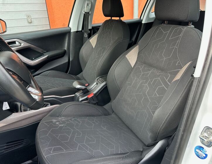 Peugeot 2008 14