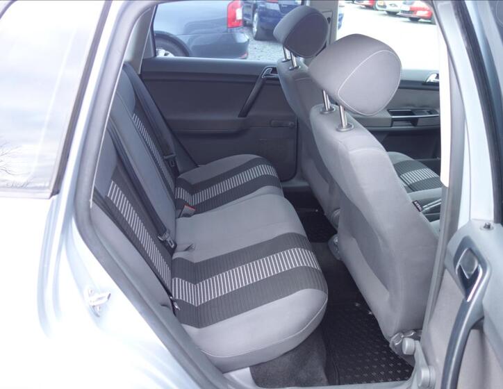 Volkswagen Polo 14
