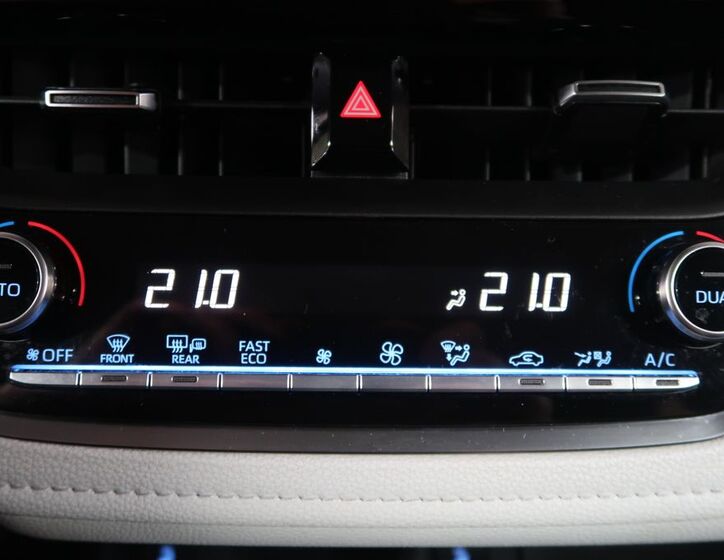 Toyota Corolla 19