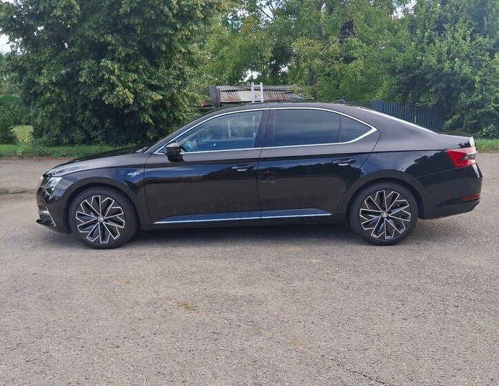 Škoda Superb 4