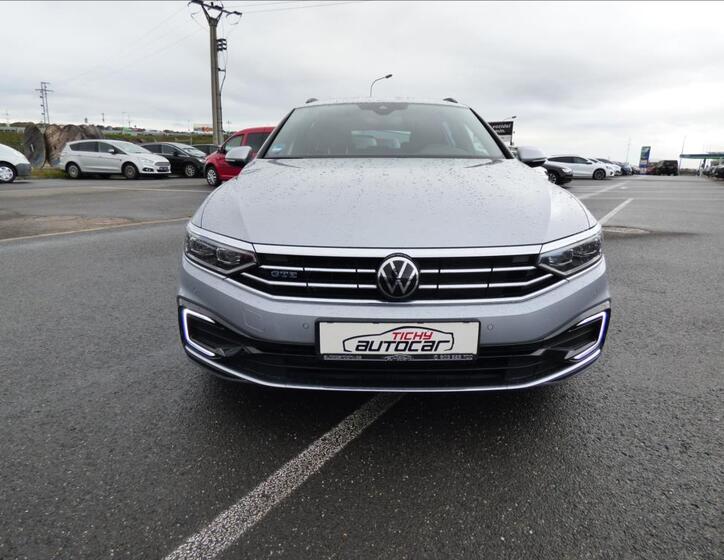 Volkswagen Passat 8