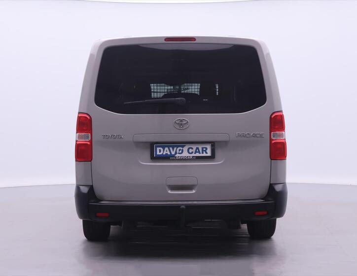 Toyota ProAce 6
