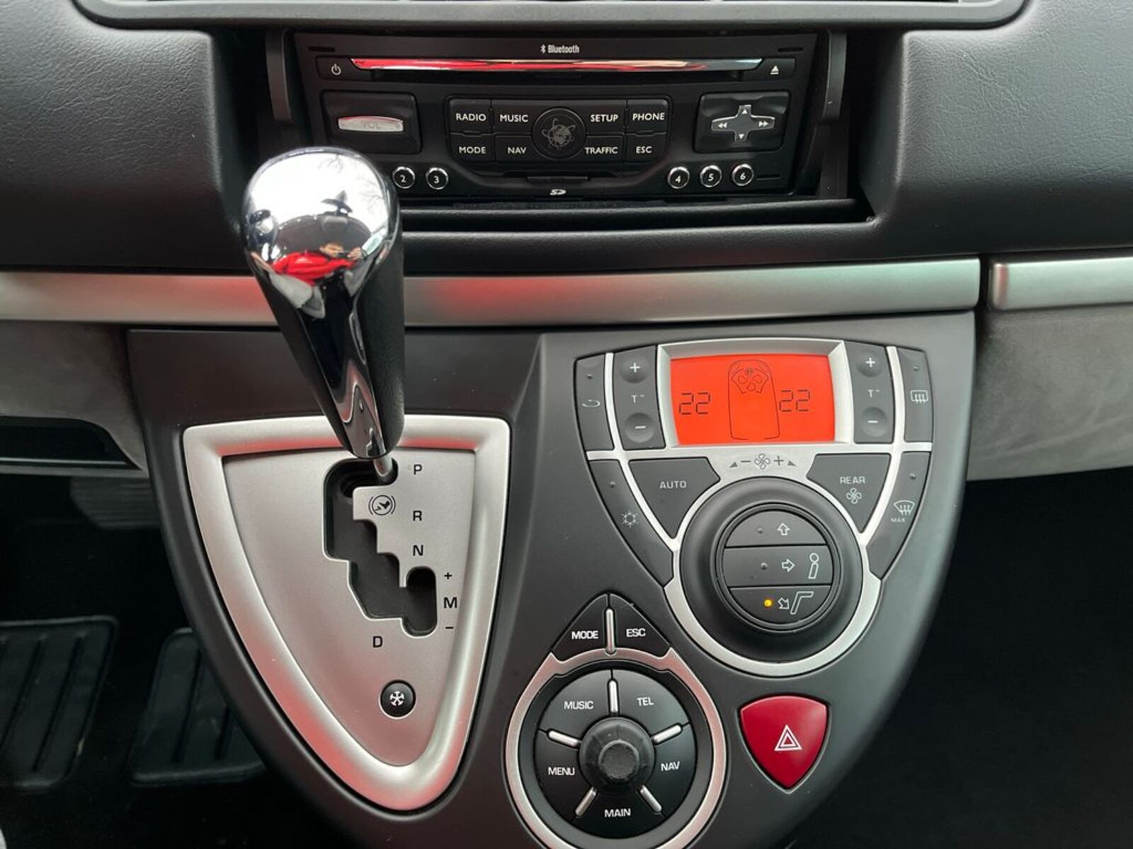 Peugeot 807 10