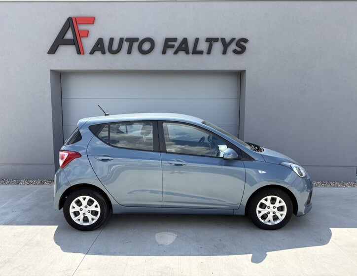 Hyundai i10 8