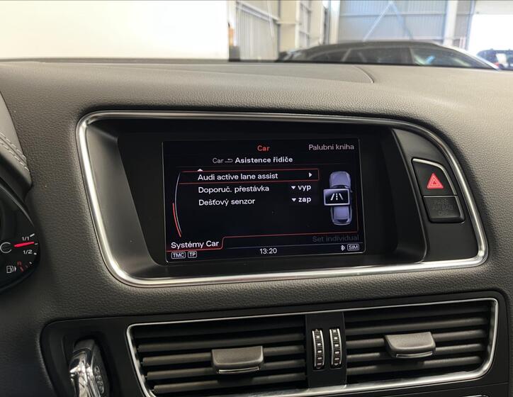 Audi Q5 10