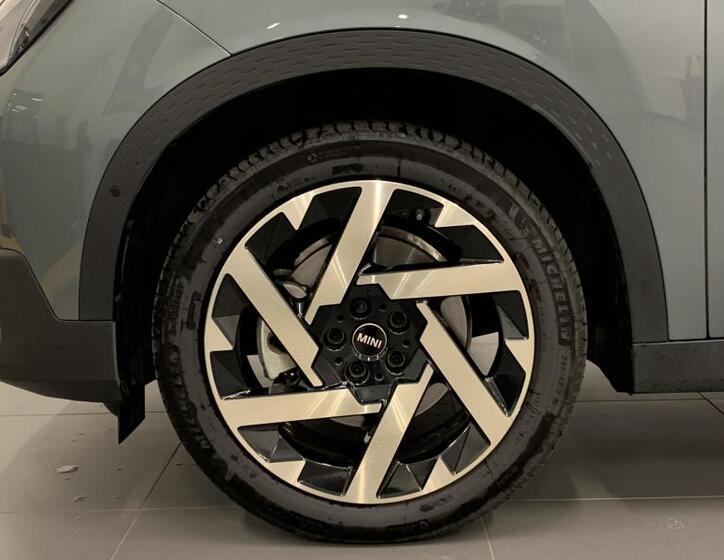 Mini Countryman 3
