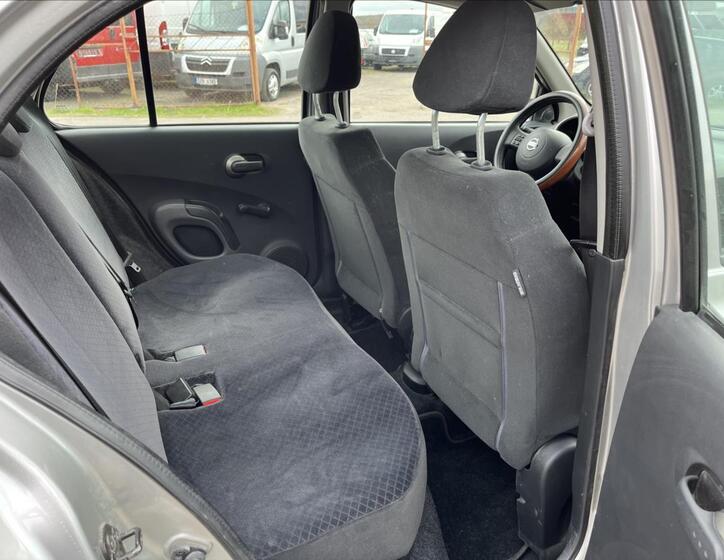 Nissan Micra 11
