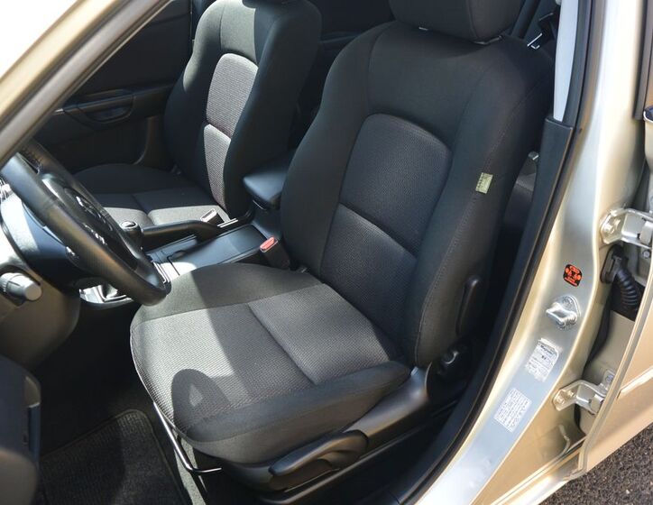 Mazda 3 10