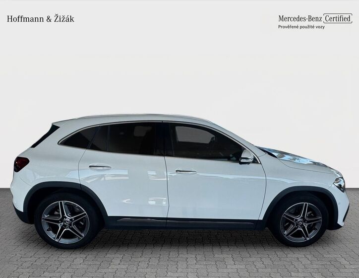 Mercedes-Benz GLA 4