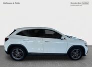 Mercedes-Benz GLA 4