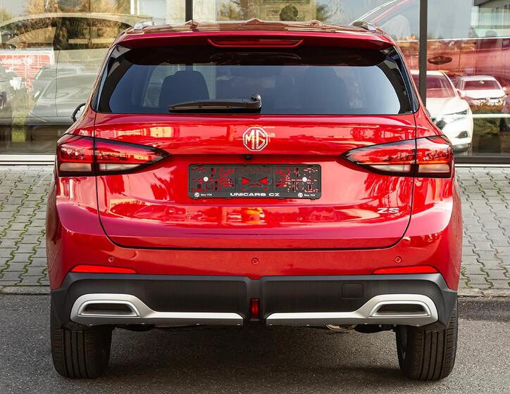 MG ZS 7